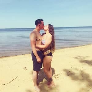 Meet your Posher, Marissa